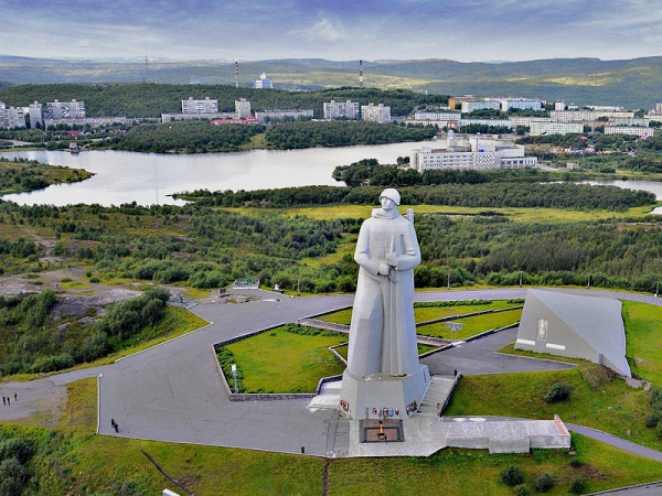 Памятник алеша в мурманске фото и история